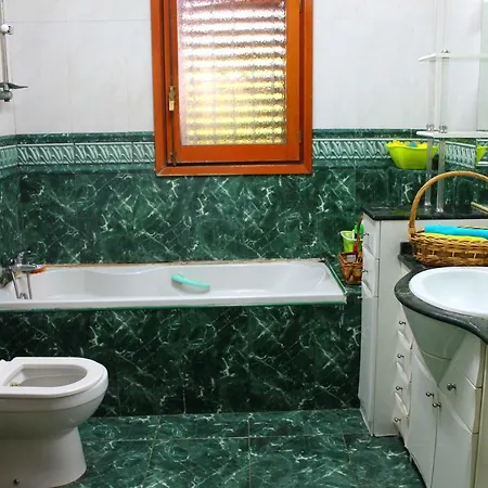 Wave Samurai Guest house *